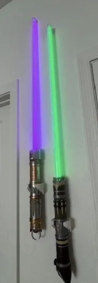Lightsaber holder